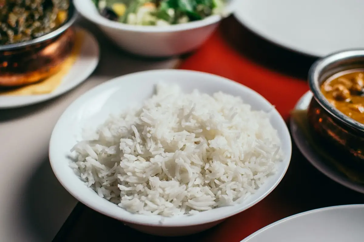 Imagem ilustrativa: arroz de china pobre leve