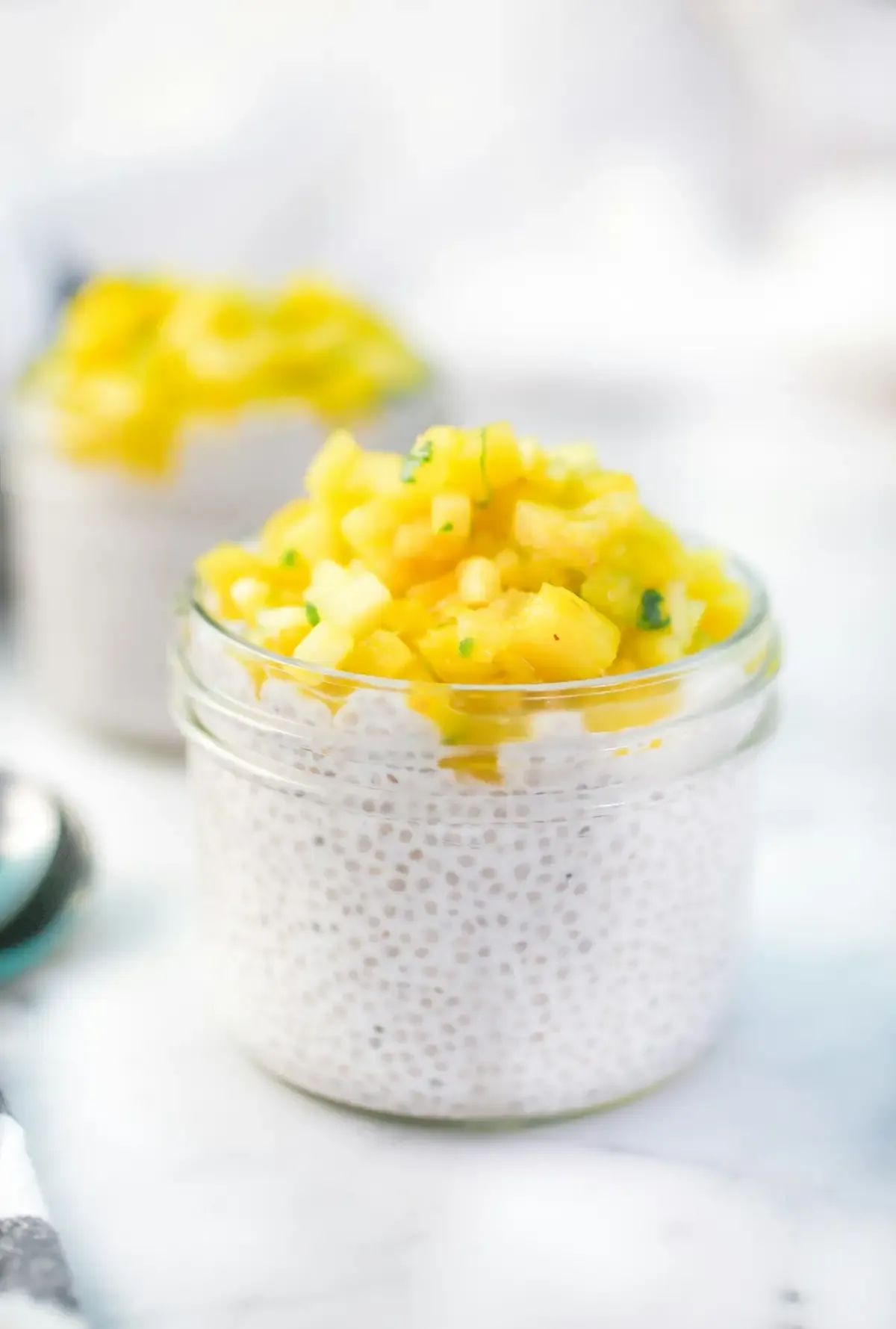 Pudim de chia com manga
