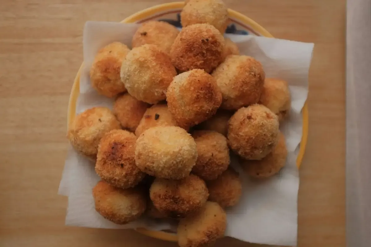 Bolinhos dourados