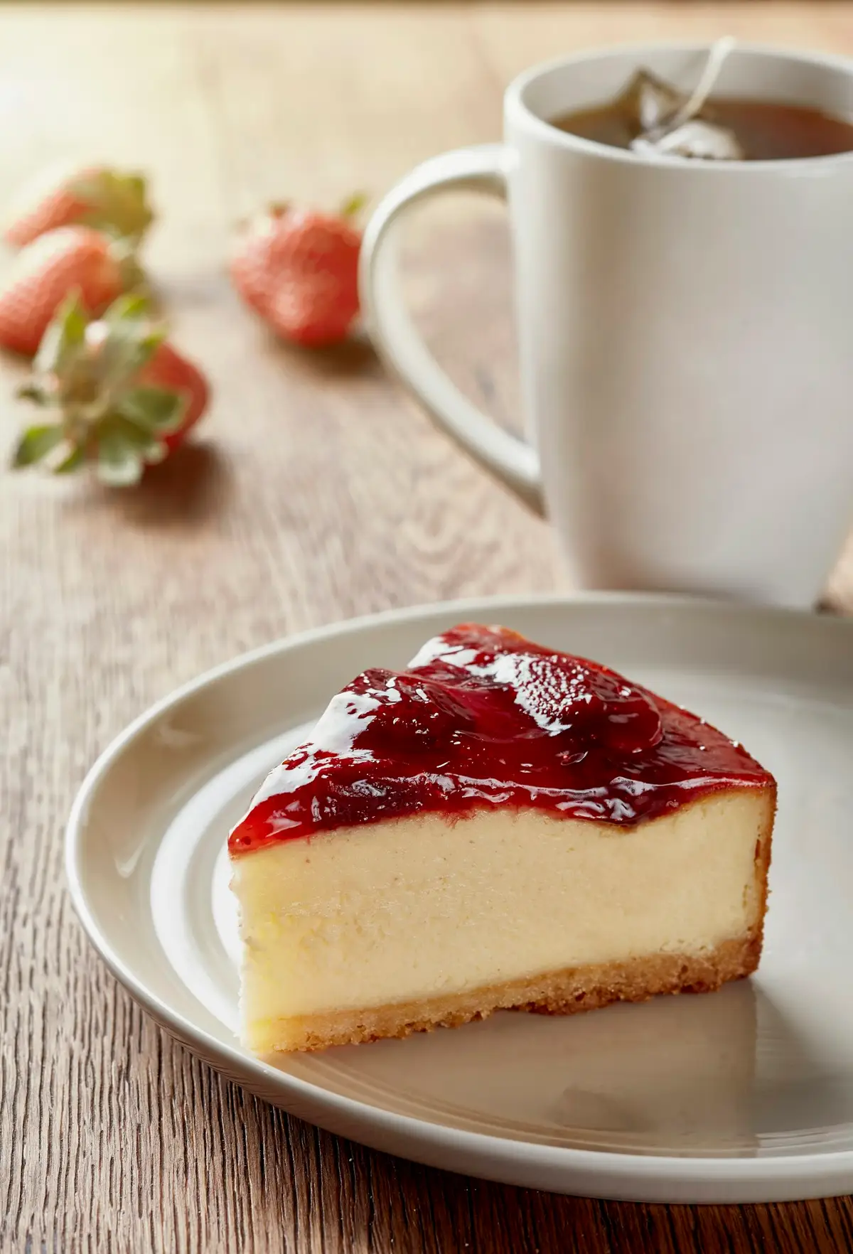 Imagem ilustrativa: cheesecake leve de ricota com morango
