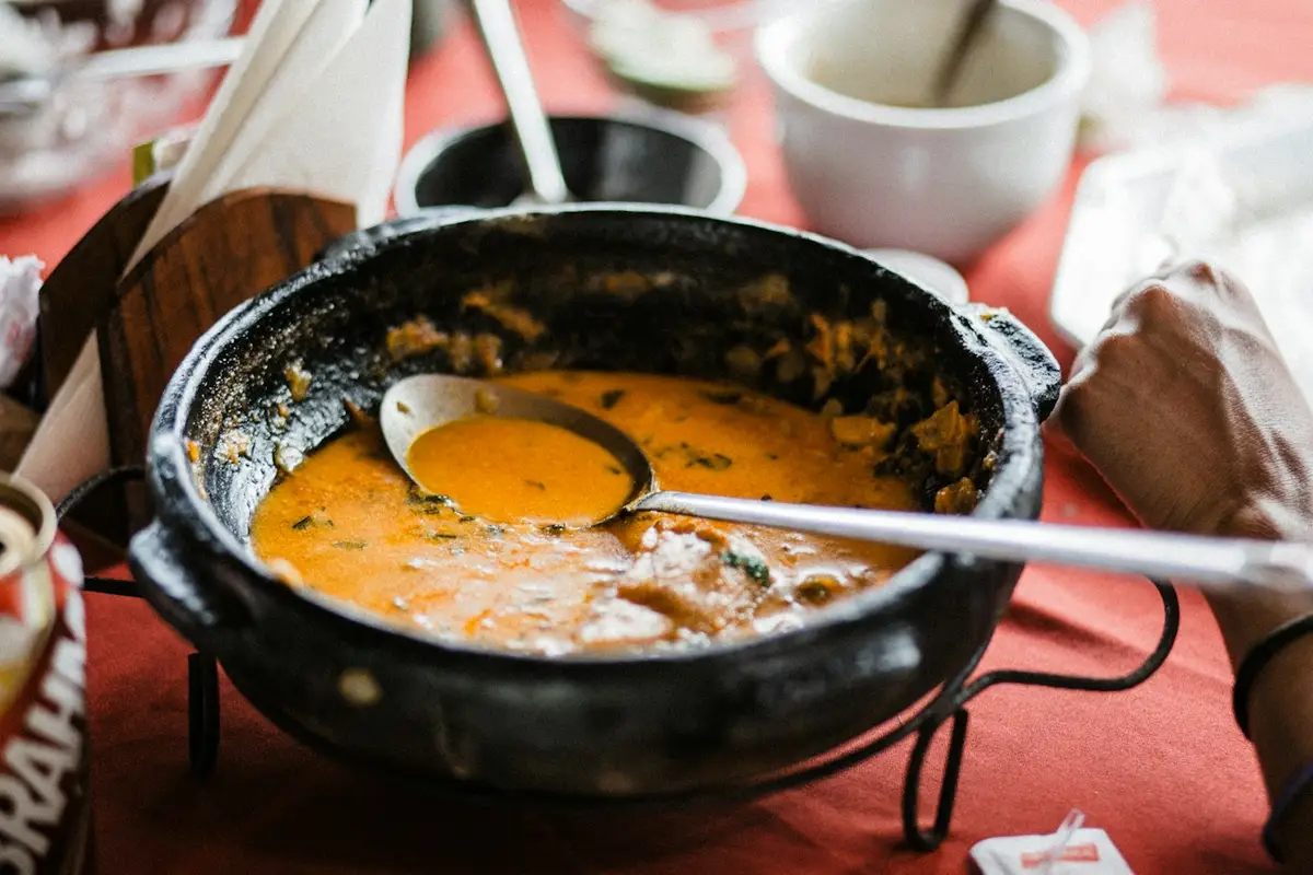 Imagem ilustrativa: moqueca baiana de peixe leve